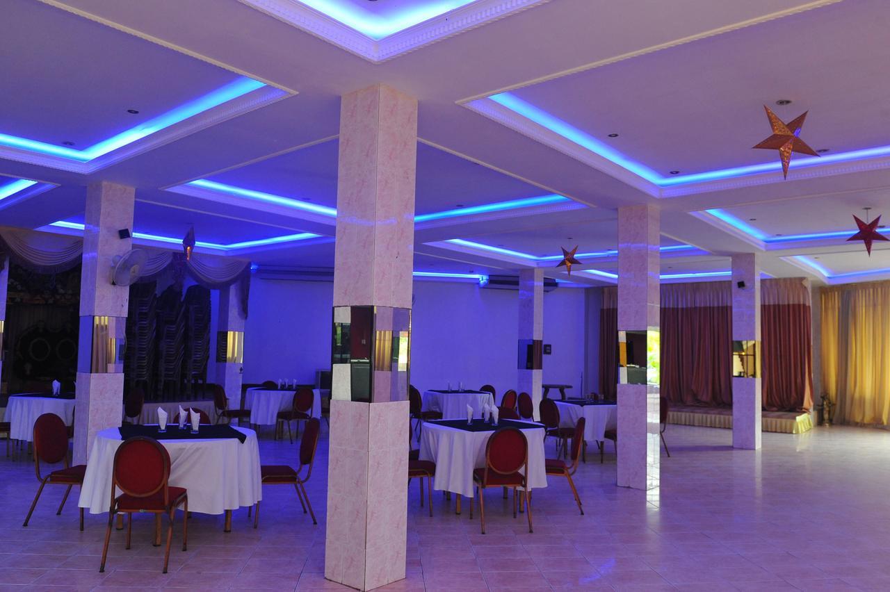 Hotel Nelly Vavuniya Exterior photo